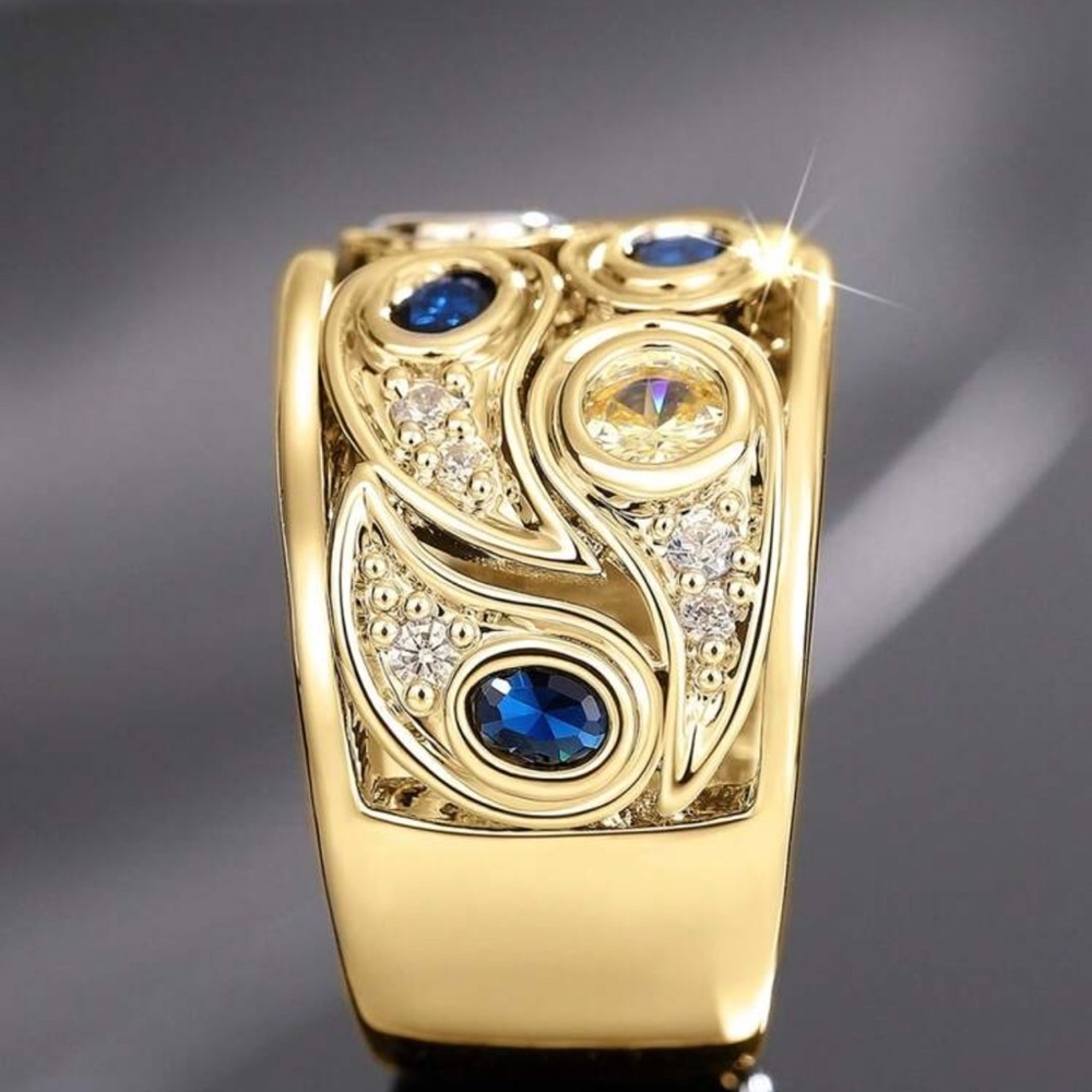 - ANGIE RING - Picture 3 of 3